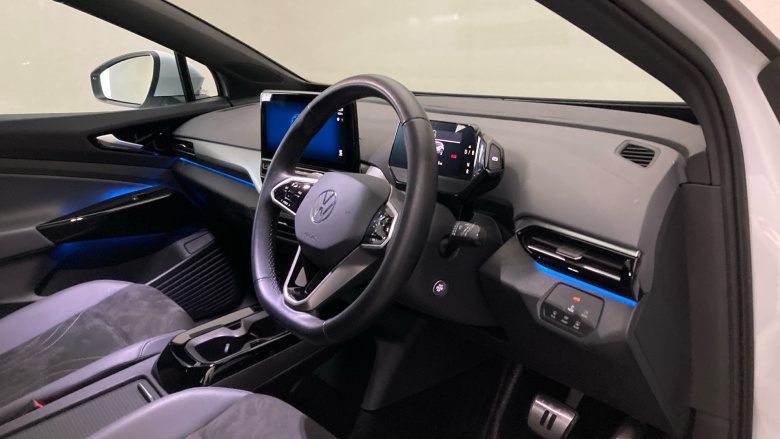 Volkswagen ID.4 109kW Life Pure 52kWh 5dr Auto Electric Estate